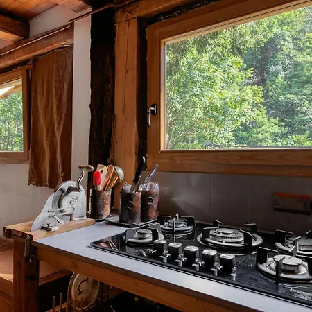 Semesterbostad Natural Riverside Retreat In Tiglieto *
