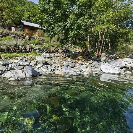 Natural Riverside Retreat In Tiglieto Semesterbostad *