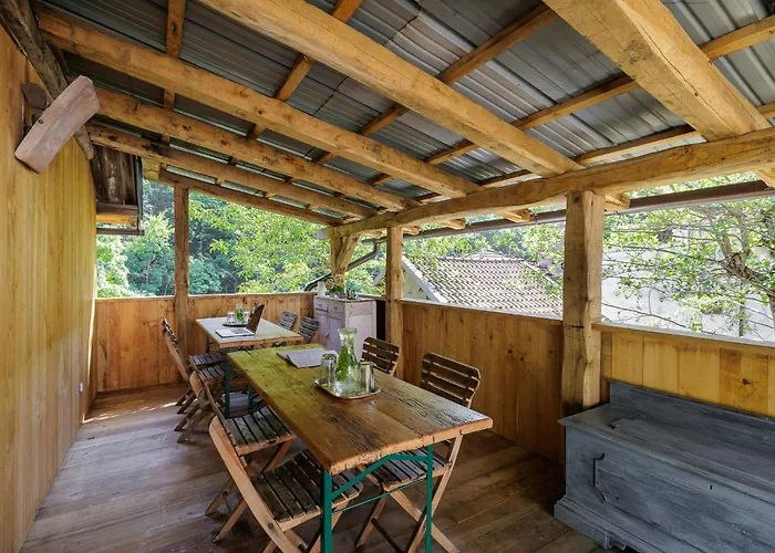 Natural Riverside Retreat In
